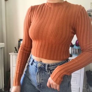 Long Sleeved Crop Top